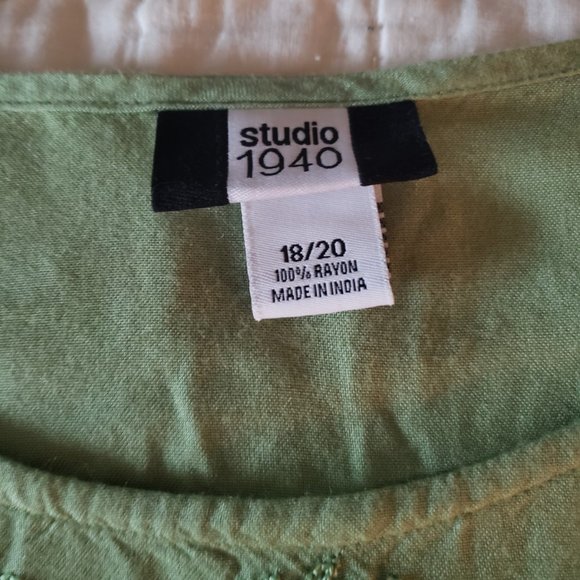 Womens top Studio 1940 18-20W  short sleeve lime green - Picture 6 of 8